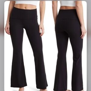 NWT Yogalicious Black Lux Florence Fold Over Flare Pant Leggings Size Small